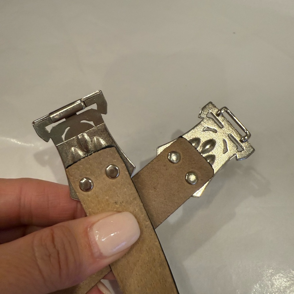 Oscar de la Renta vintage Black Belt with Silver Embellished Buckle - Picture 7 of 10